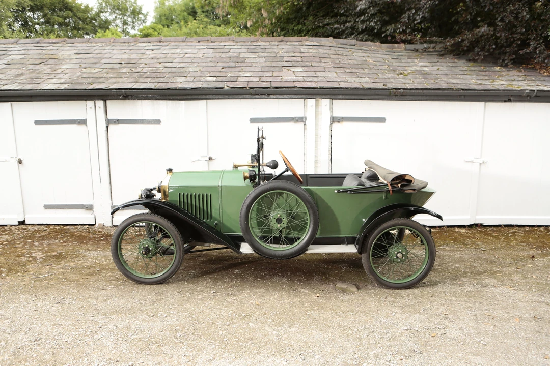 1923 Peugeot - Image 2 of 15