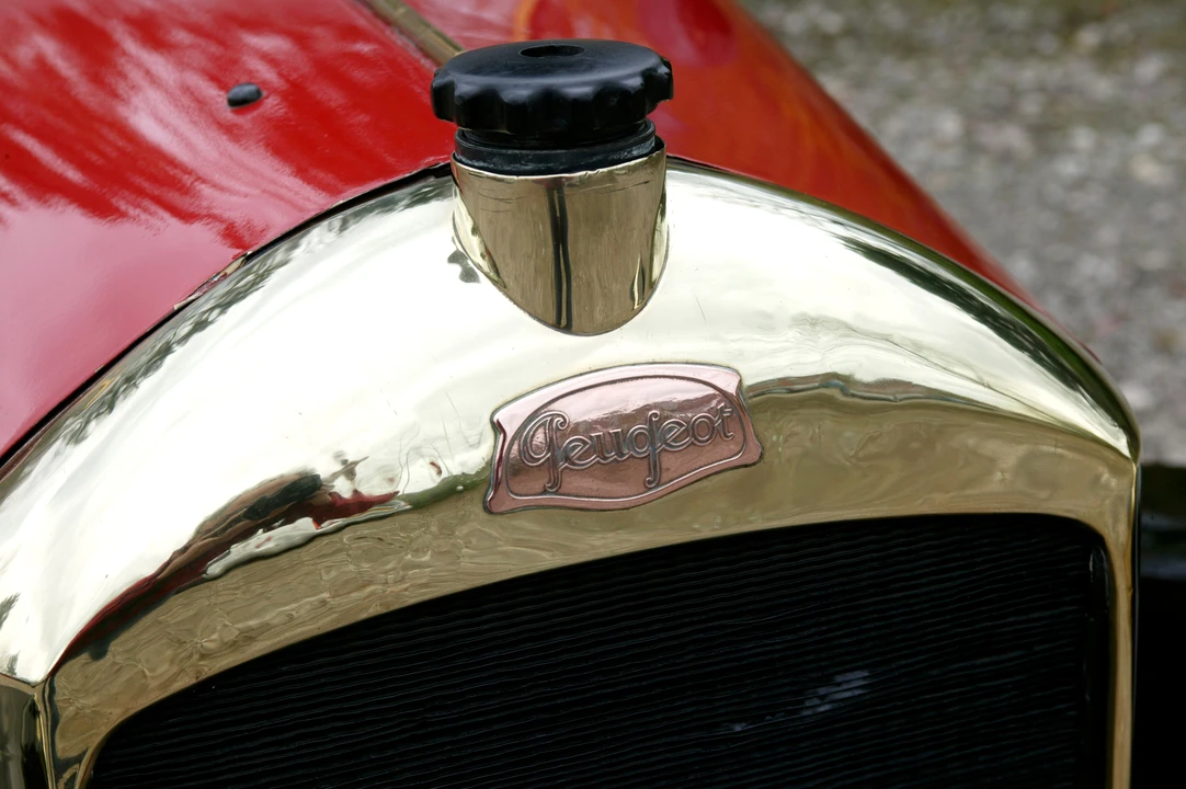 1923 Peugeot - Image 2 of 2