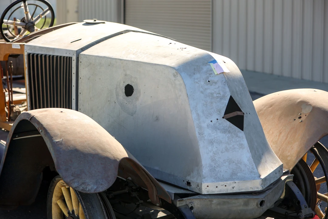 1923 Renault - Image 19 of 31