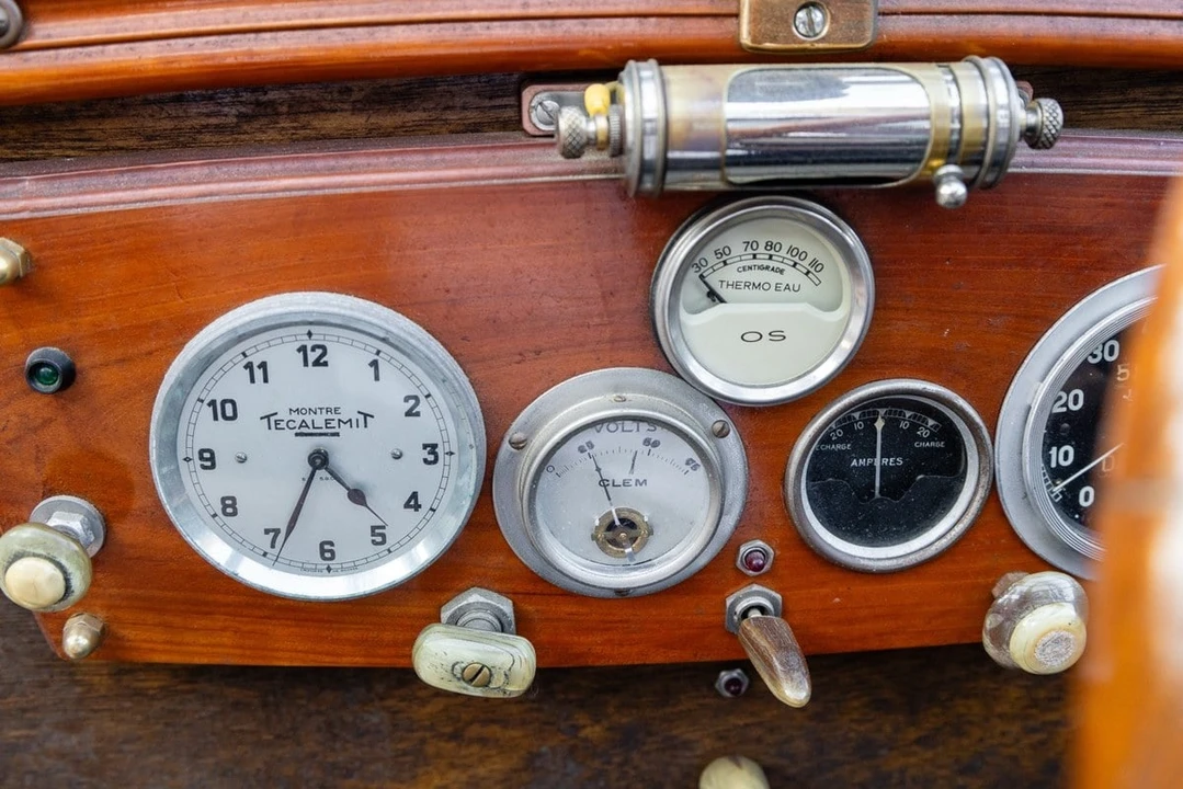 1923 Renault - Image 22 of 30