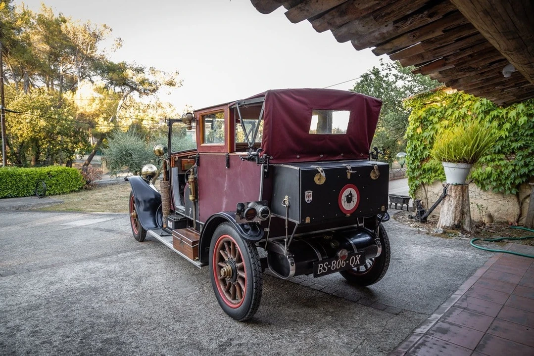 1923 Renault - Image 7 of 30