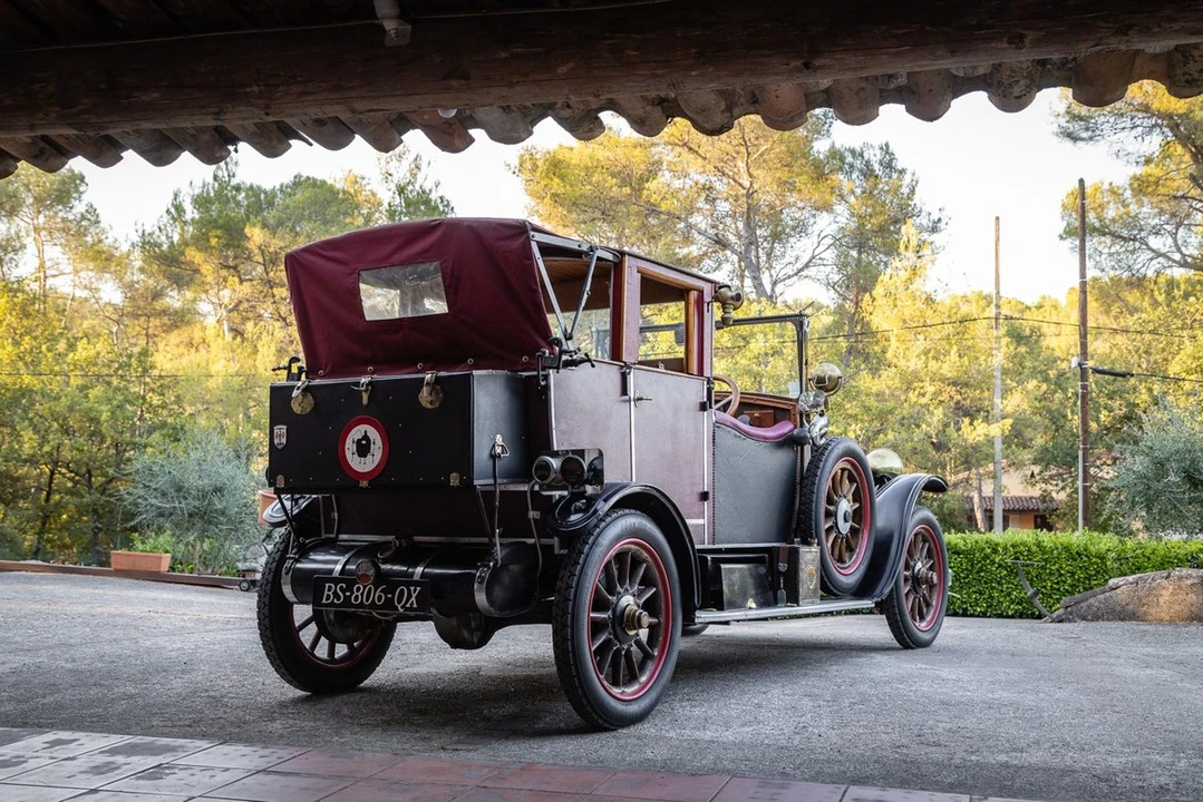 1923 Renault - Image 9 of 30