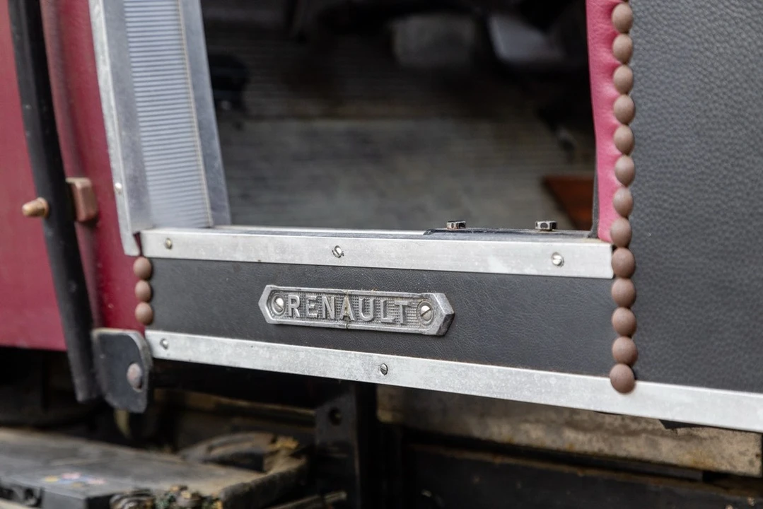 1923 Renault - Image 30 of 30