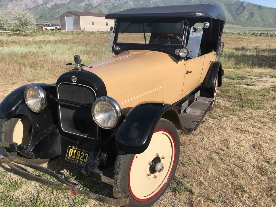 1923 Studebaker Commander - Image 2 of 31