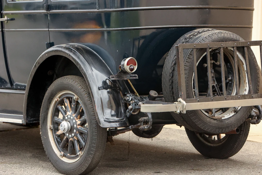 1924 Chrysler - Image 9 of 31