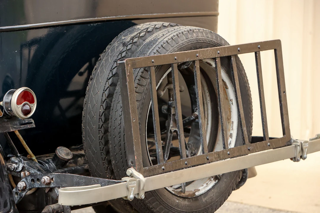 1924 Chrysler - Image 10 of 31