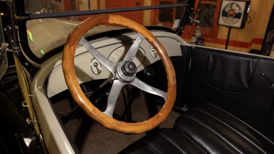 1924 Chrysler - Image 18 of 27
