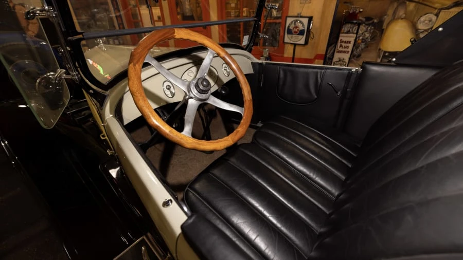 1924 Chrysler - Image 17 of 27