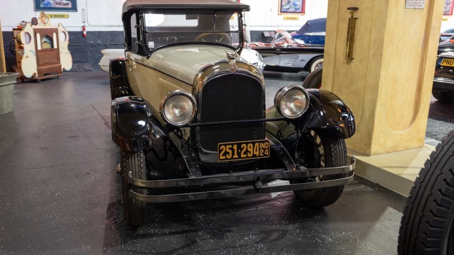 1924 Chrysler - Image 4 of 27