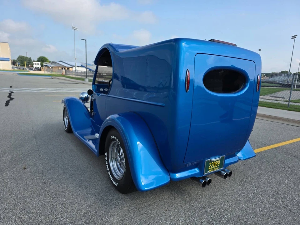 1924 Ford Model A Pickup & Model AA - Image 9 of 31