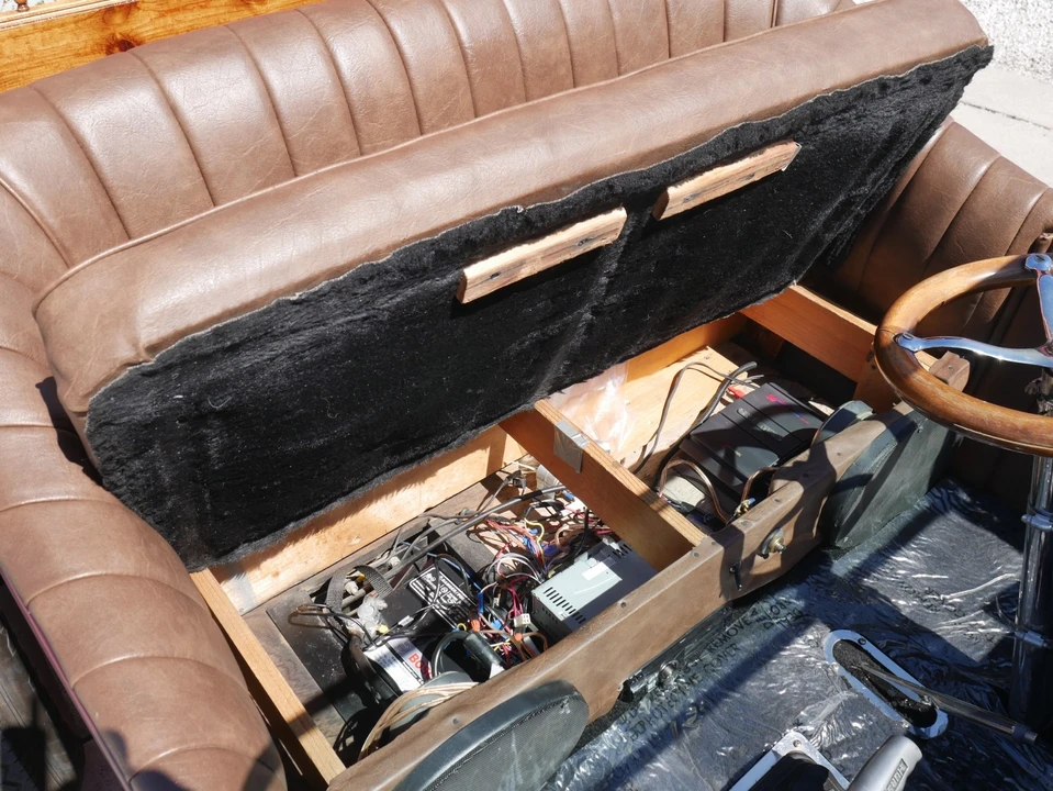 1924 Ford Model T Pickup & Model TT - Image 24 of 31