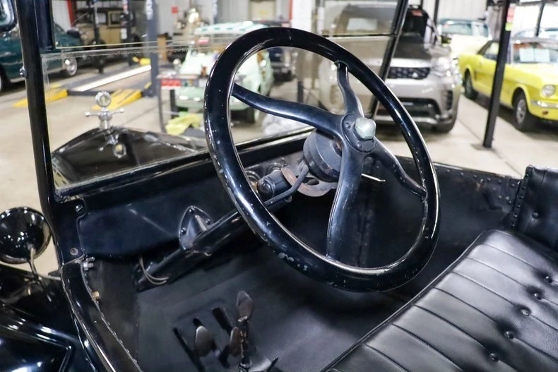 Ford Model T - Image 7 of 10
