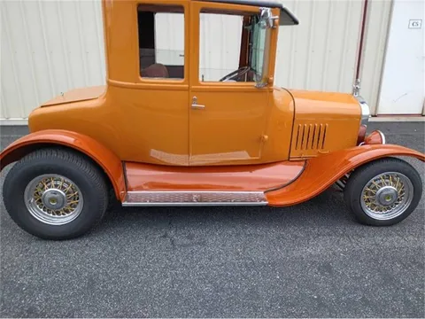 1924 Ford Model T Coupe