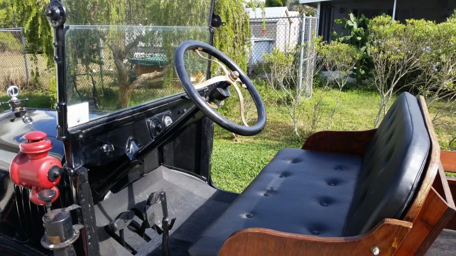 1924 Ford Model T Pickup & Model TT - Image 4 of 10