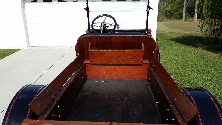 1924 Ford Model T Pickup & Model TT - Image 8 of 10