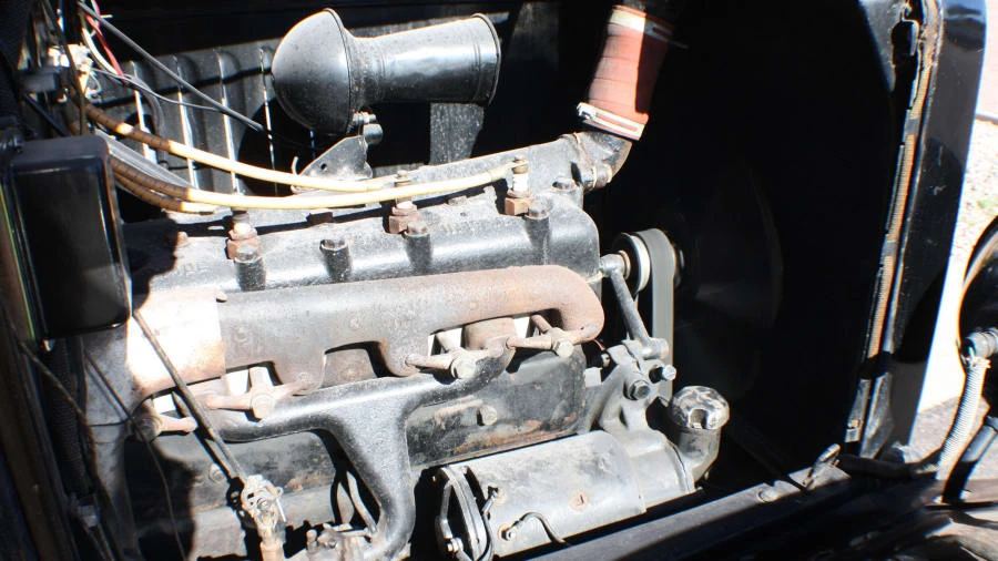 1924 Ford Model T Pickup & Model TT - Image 6 of 8