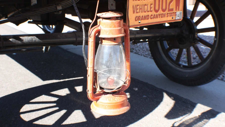 1924 Ford Model T Pickup & Model TT - Image 8 of 8