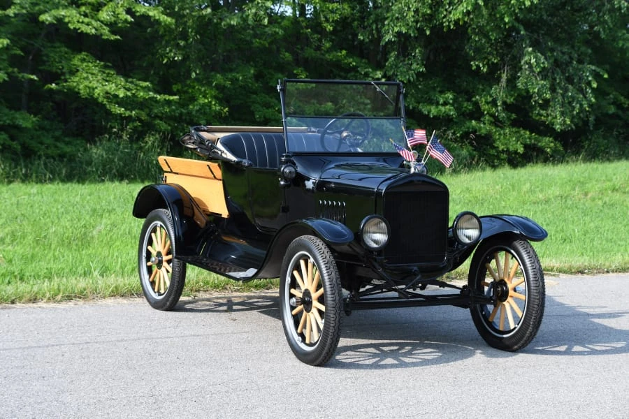 1924 Ford Model T Pickup & Model TT - Image 9 of 31