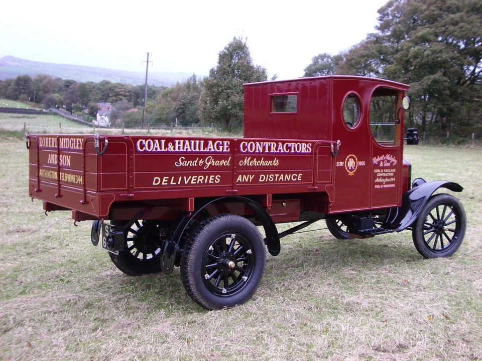 1924 Ford Model T Pickup & Model TT - Image 2 of 2