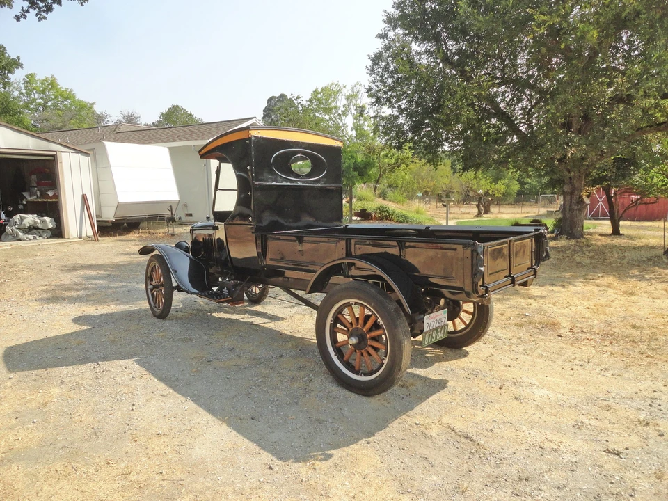 1924 Ford Model T Pickup & Model TT - Image 5 of 31