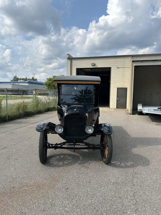 1924 Ford Model T Pickup & Model TT - Image 5 of 31