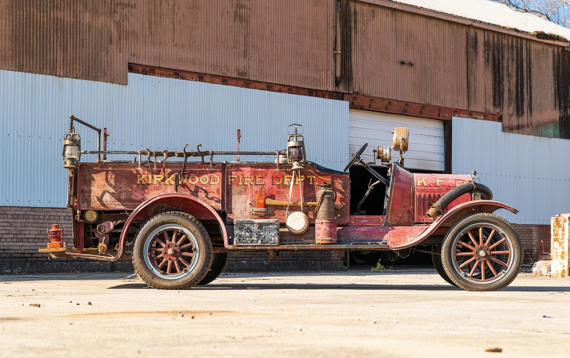 1924 Ford Model T Pickup & Model TT - Image 2 of 24