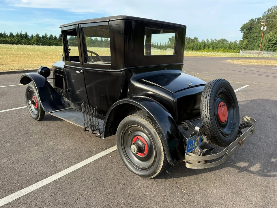 1924 Hupmobile - Image 4 of 31