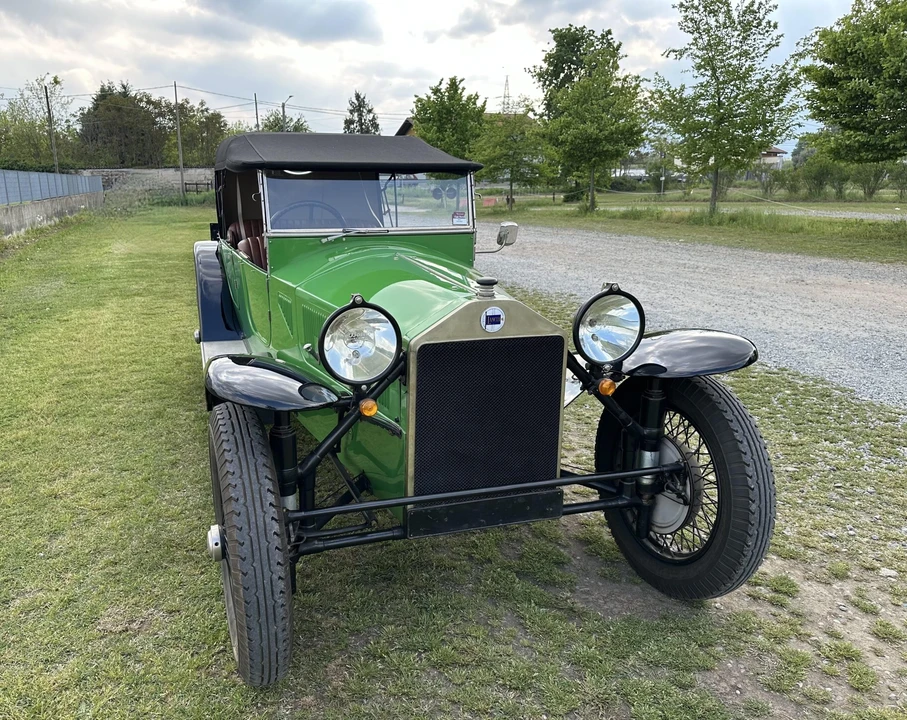 1924 Lancia - Image 6 of 31