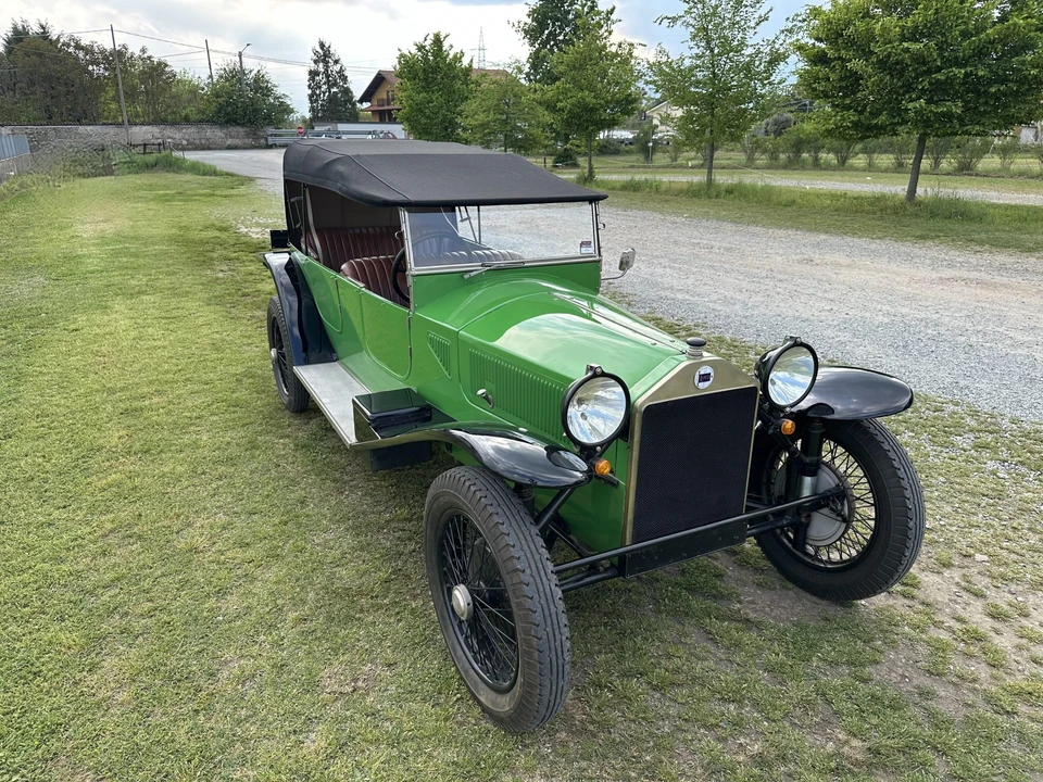 1924 Lancia - Image 3 of 31