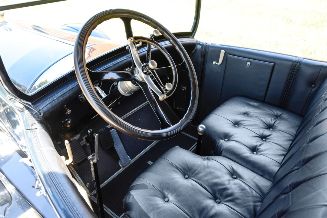 1924 Locomobile - Image 15 of 15
