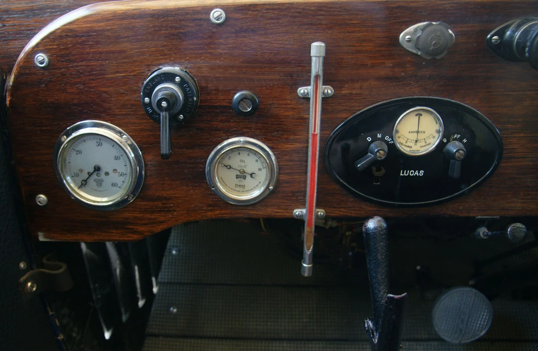 1924 Morris - Image 6 of 14