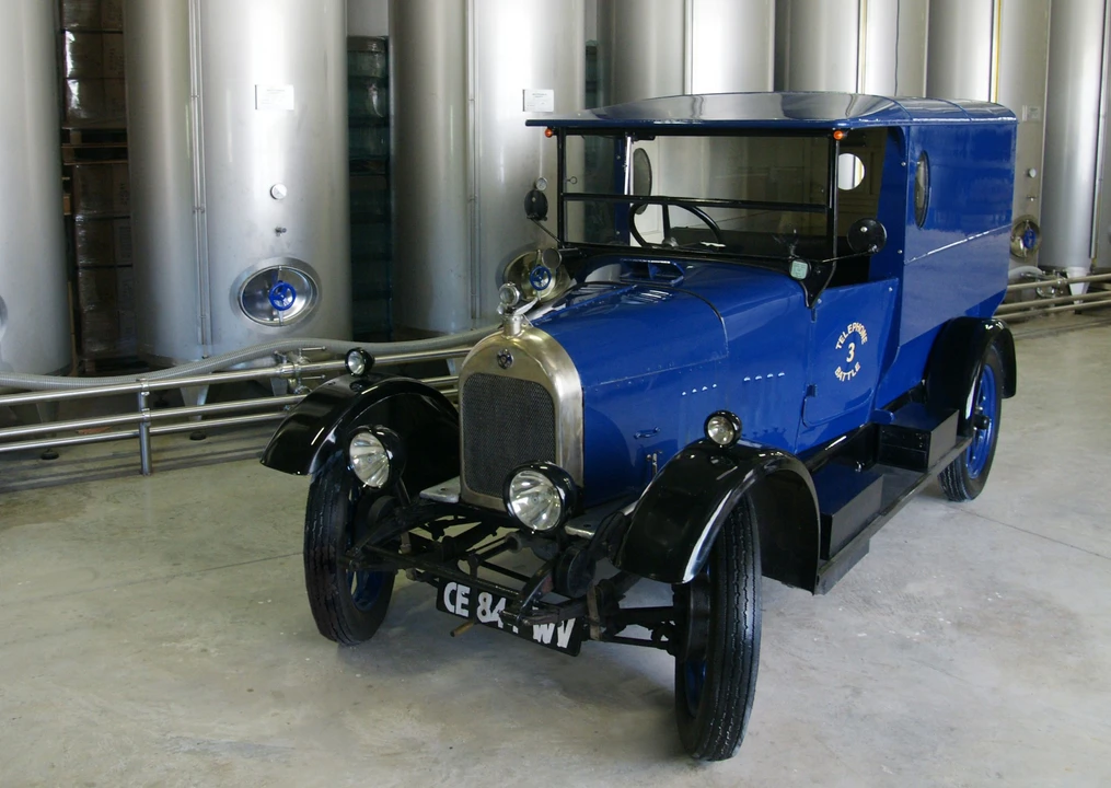 1924 Morris - Image 5 of 14
