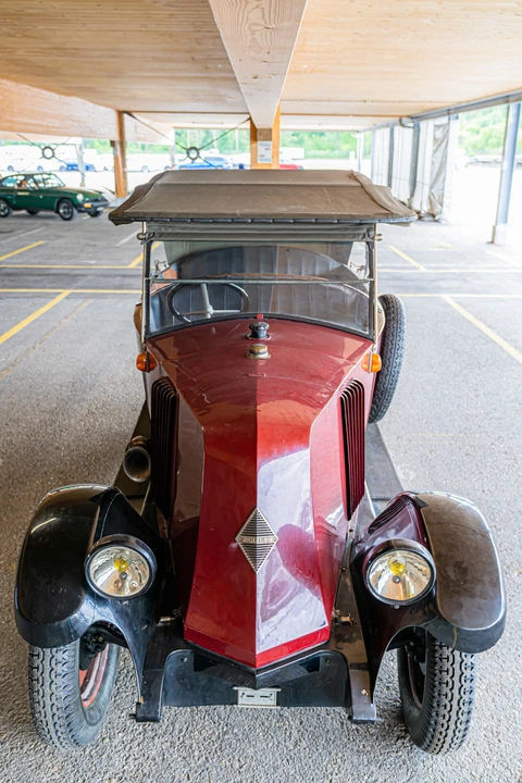 1924 Renault - Image 8 of 30