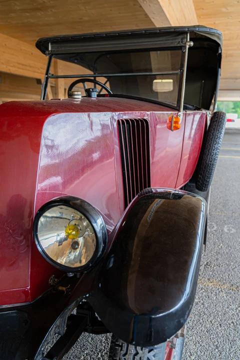 1924 Renault - Image 5 of 30