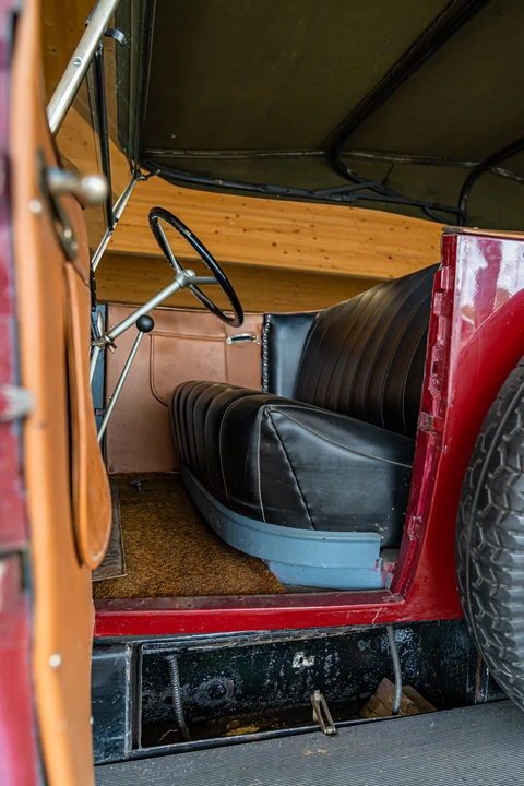 1924 Renault - Image 11 of 30