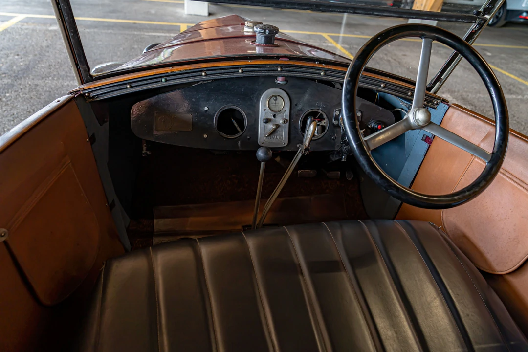 1924 Renault - Image 12 of 30