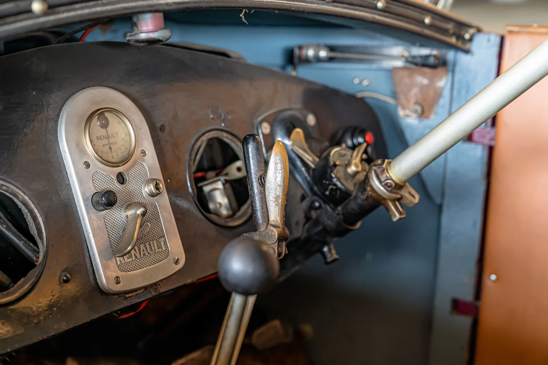 1924 Renault - Image 13 of 30