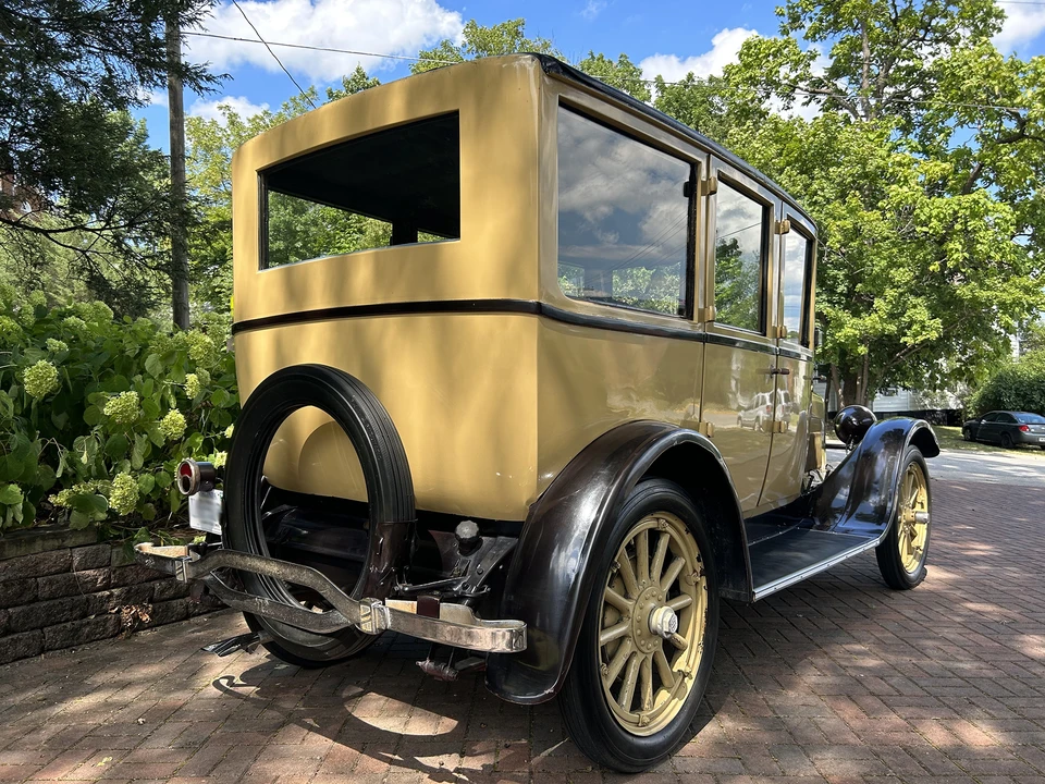 1924 Studebaker - Image 10 of 31