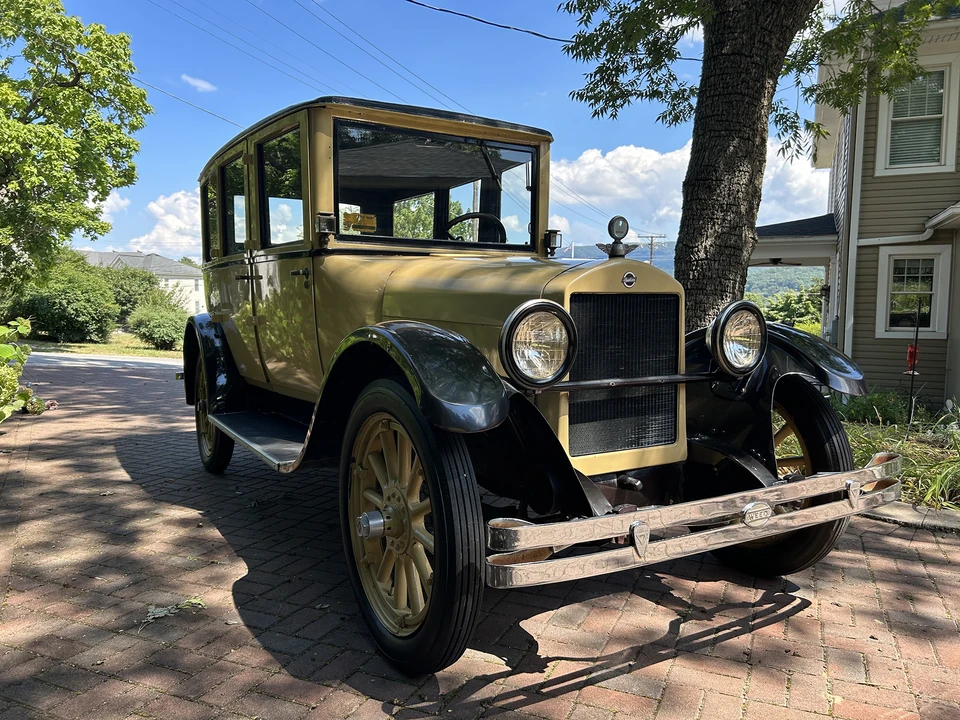 1924 Studebaker - Image 12 of 31