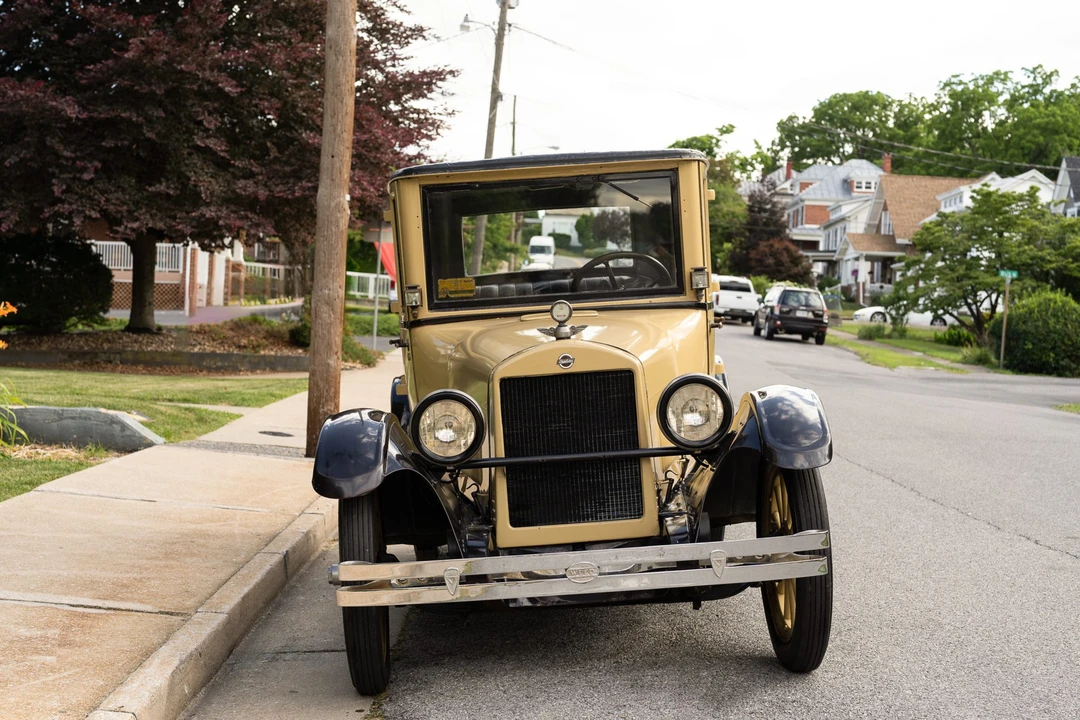 1924 Studebaker - Image 3 of 31