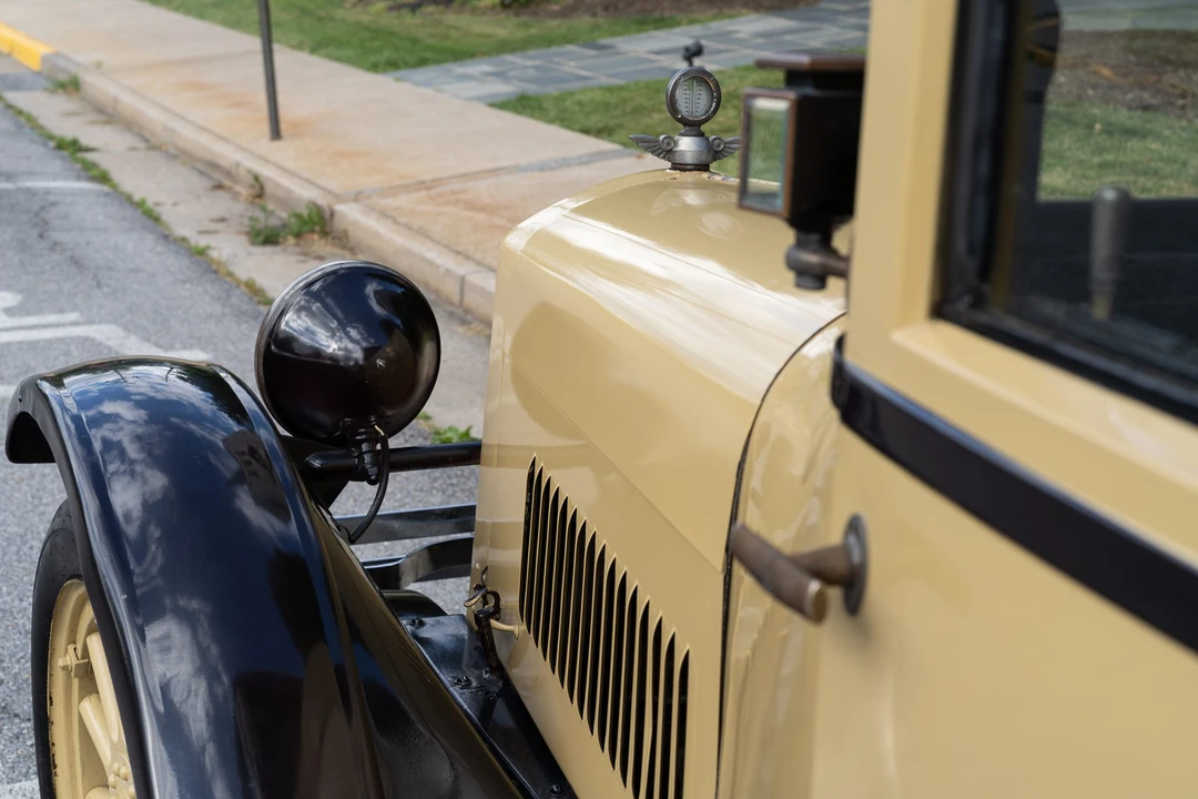 1924 Studebaker - Image 15 of 31