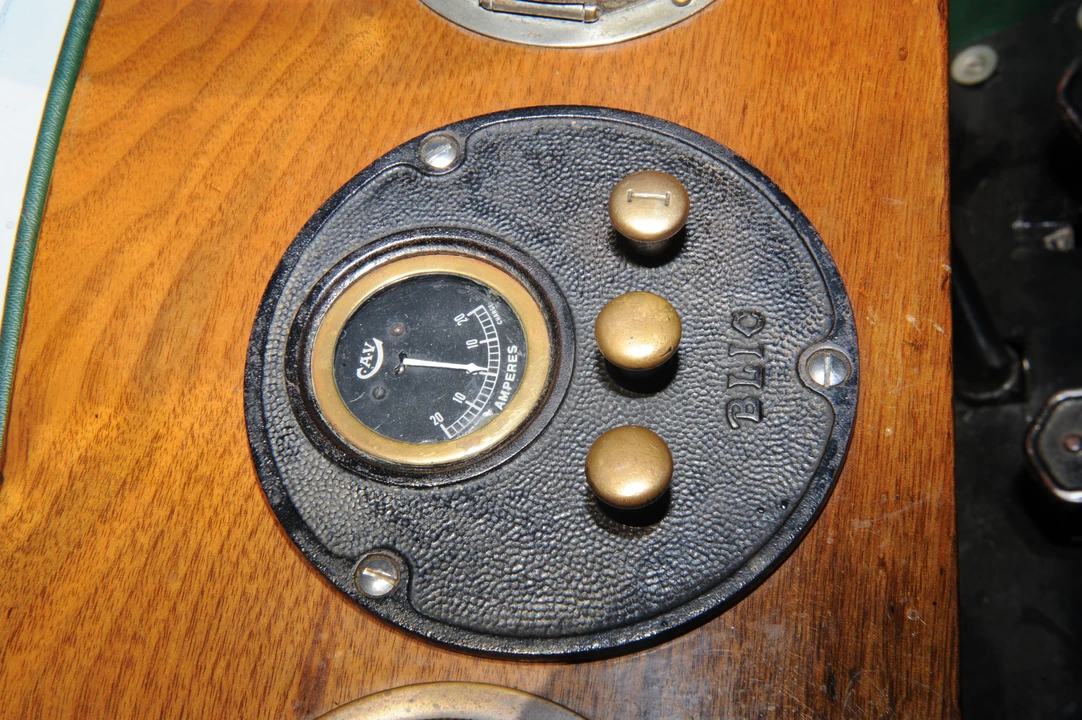 1924 Wolseley - Image 16 of 26