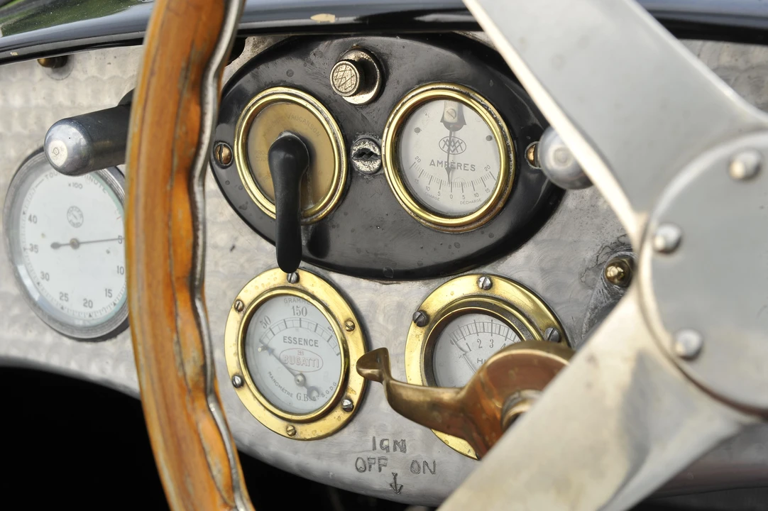 1925 Bugatti - Image 17 of 31
