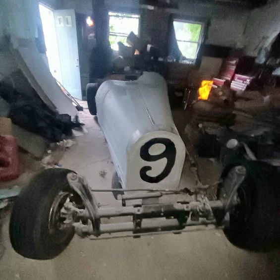 Bugatti - Image 1 of 1