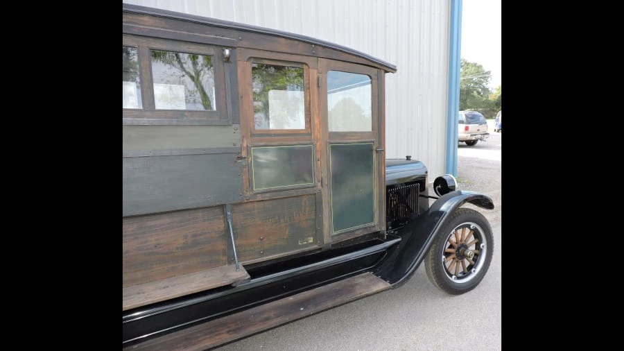 1925 Chevrolet Pickup 1st Gen - Image 11 of 12