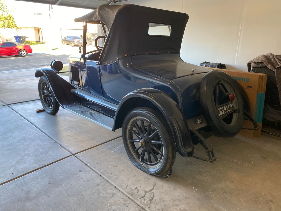 1925 Chevrolet - Image 10 of 31