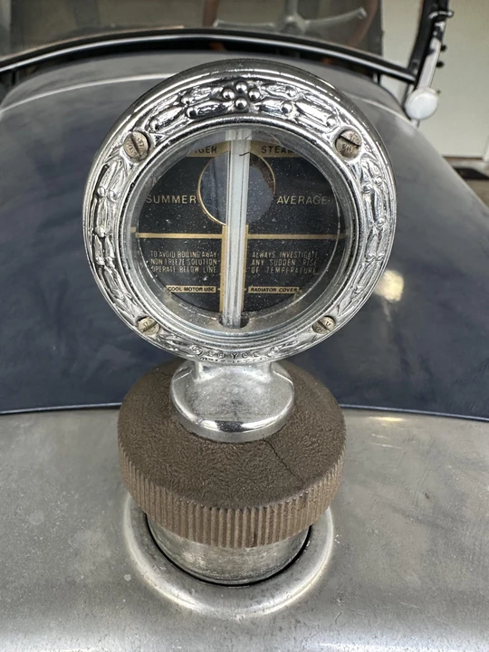 1925 Chevrolet - Image 18 of 31