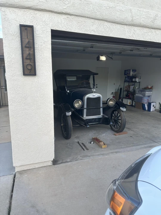 1925 Chevrolet - Image 5 of 31