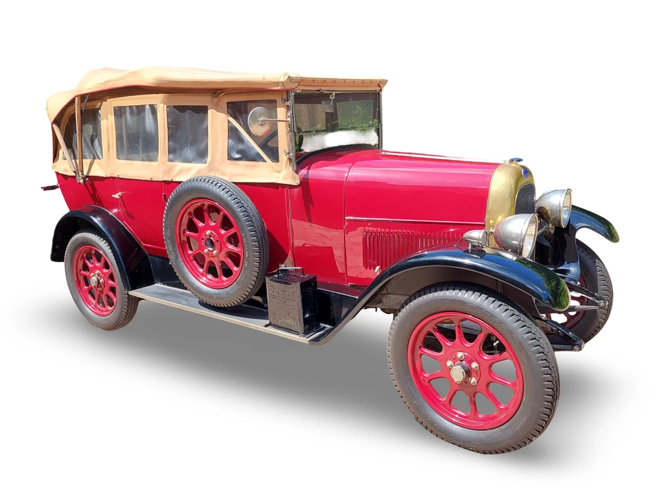 1925 Fiat - Image 1 of 31