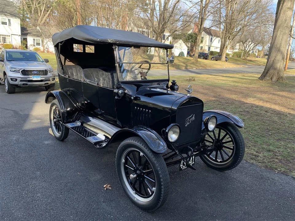 1925 Ford Model T - Image 2 of 18